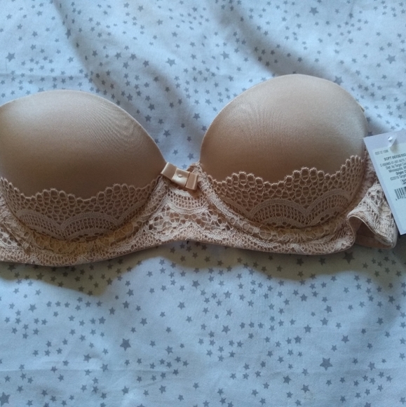 5 Bras for $30 - Picture 3 of 5